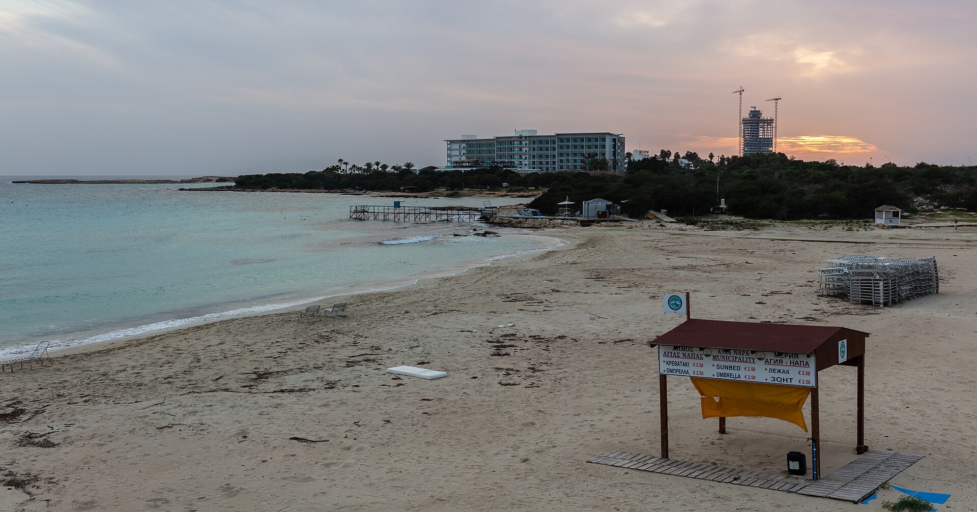 Nissi Beach i Ayia Napa en lugn vinterdag